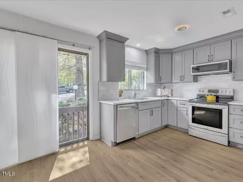 Kitchen - 717 E Millbrook Rd, Raleigh, NC 27609 photo 1 of 5