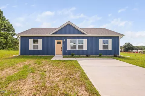 50 Southern Village Dr, Roxboro, NC 27573