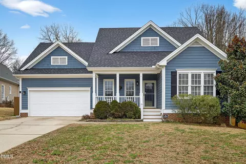 303 Cameron Glen Dr, Apex, NC 27502