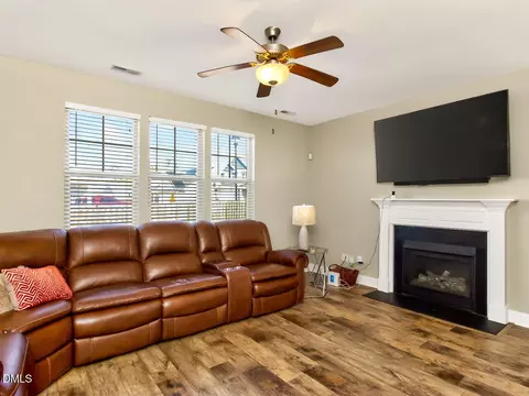 Living - 8 Solstice Ln, Garner, NC 27529 photo 3 of 4