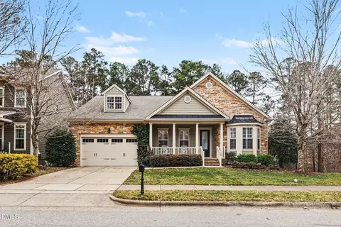 124 Briarfield Dr, Apex, NC 27502