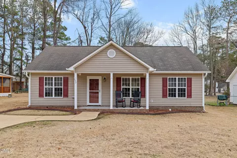 132 Brook Pl, Smithfield, NC 27577