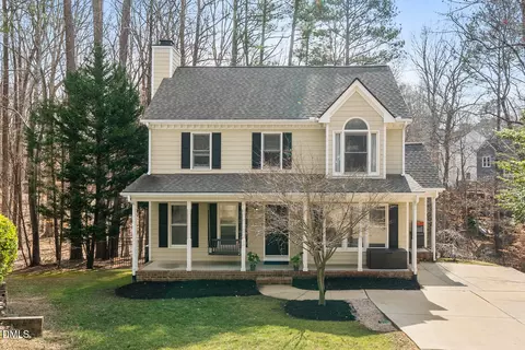 109 Silverrock Ct, Cary, NC 27513