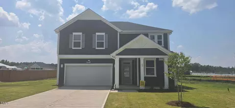 80 Spy Glass Dr, Fuquay Varina, NC 27526