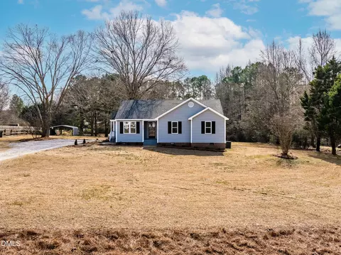 2005 Tanglewood Dr, Clayton, NC 27520