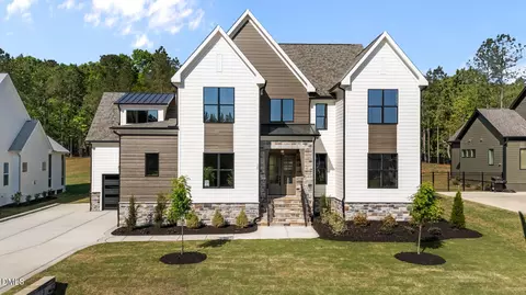 125 Cherry Bark Dr, Youngsville, NC 27596