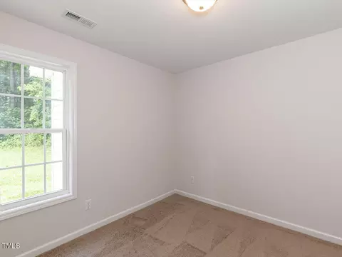 Bedroom - 381 Gray Ghost St, Benson, NC 27504 photo 5 of 9