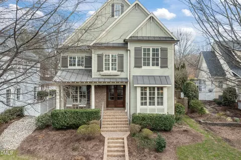 514 Wayne Dr, Raleigh, NC 27608