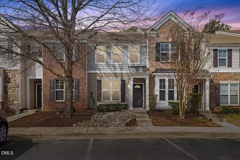 3004 Berkeley Springs Pl, Raleigh, NC 27616