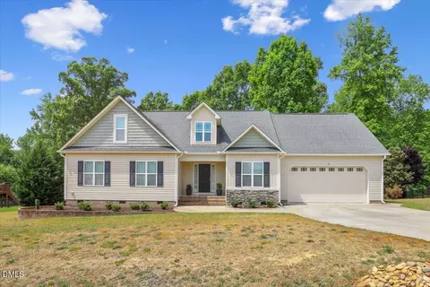 33 Bluestone Dr, Smithfield, NC 27577