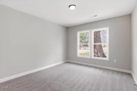 Bedroom - 104 E Pope Ave, Kenly, NC 27542 photo 4 of 5