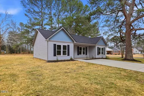 Other - 104 E Pope Ave, Kenly, NC 27542 photo 2 of 4