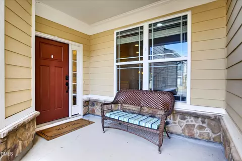 Exterior - 109 Willow View Ln, Apex, NC 27539 photo 3 of 14