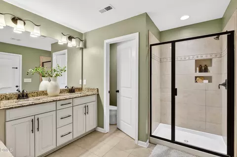 Bath - 109 Willow View Ln, Apex, NC 27539 photo 1 of 4
