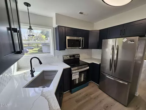 Kitchen - 4409 Roller Ct, Raleigh, NC 27604 photo 3 of 11