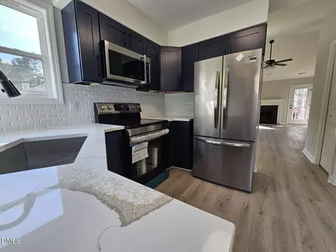 Kitchen - 4409 Roller Ct, Raleigh, NC 27604 photo 6 of 11