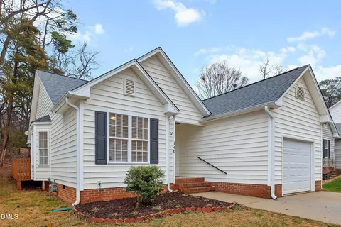 140 Melksham Rd, Wake Forest, NC 27587 photo 2