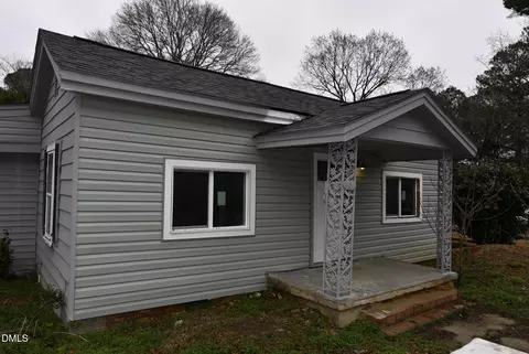 405 E Cole St, Dunn, NC 28334