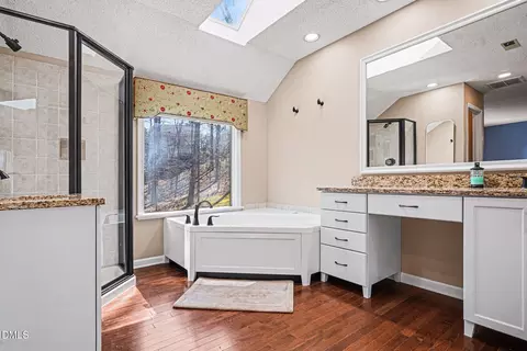 Bath - 4711 Highgate Dr, Durham, NC 27713 photo 4 of 7