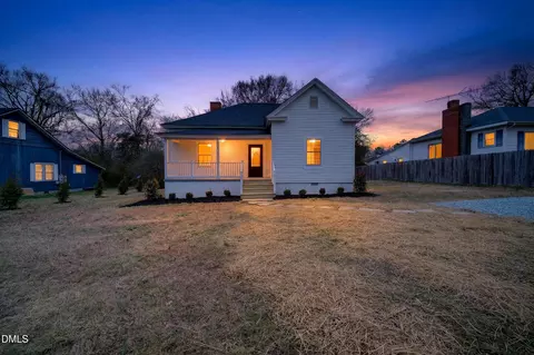 425 Providence Rd, Roxboro, NC 27573