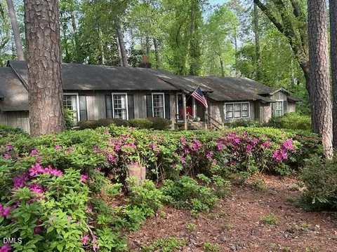 36 A Country Club Dr, Rocky Mount, NC 27804