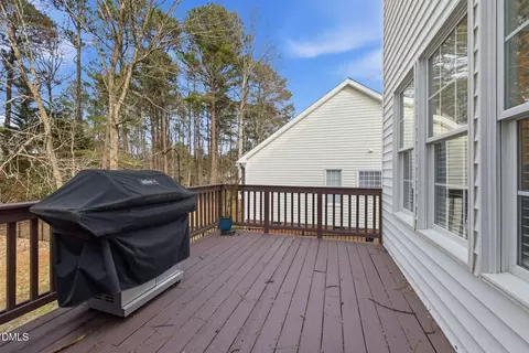 Exterior - 320 Stone Monument Dr, Wake Forest, NC 27587 photo 4 of 5