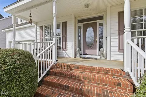 Exterior - 320 Stone Monument Dr, Wake Forest, NC 27587 photo 2 of 5