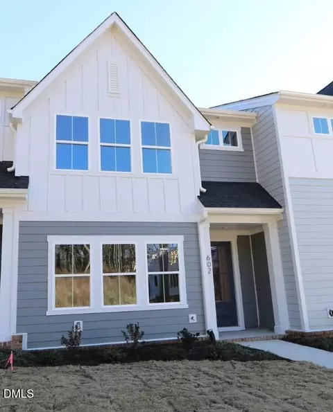 602 Brackenberry Aly, Wake Forest, NC 27587