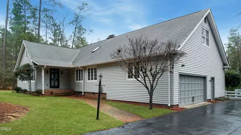 2215 Southern Rd, Sanford, NC 27330
