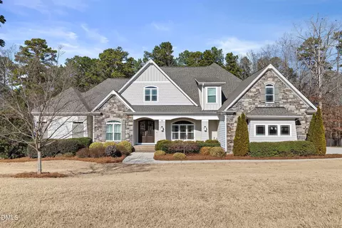 60 Stella Ct, Clayton, NC 27527