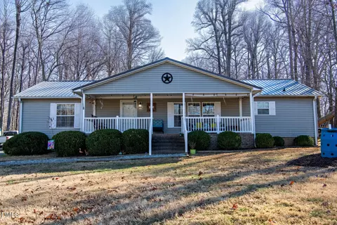 3824 Poplar Dr, Efland, NC 27243