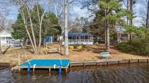 1607 Sagamore Dr, Louisburg, NC 27549