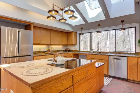 Kitchen - 6 Harvey Pl, Durham, NC 27705 photo 1 of 4