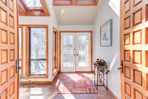 Entry Way - 6 Harvey Pl, Durham, NC 27705 photo 1 of 4