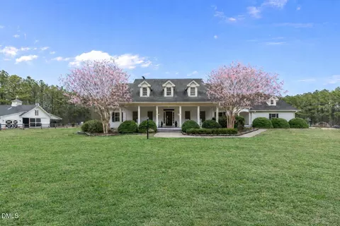 145 Horizon Trl, Aberdeen, NC 28315