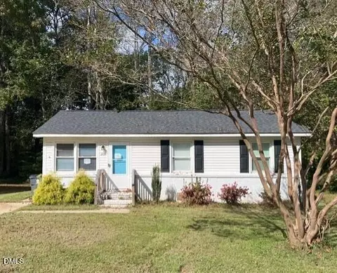 200 W Westbury Dr, Oxford, NC 27565