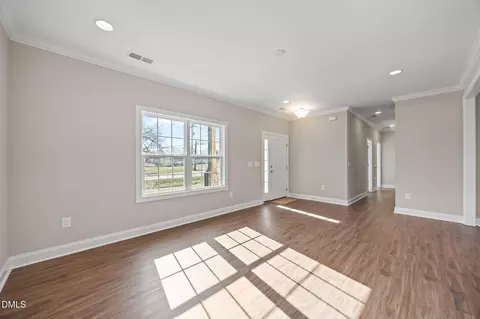 Living - 1002 Ivey Rd, Graham, NC 27253 photo 2 of 3