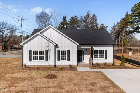 1002 Ivey Rd, Graham, NC 27253