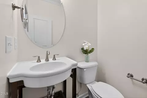 Bath - 4033 Robious Ct, Cary, NC 27519 photo 1 of 7