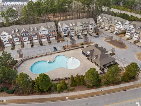 View/Area - 4033 Robious Ct, Cary, NC 27519 photo 10 of 11