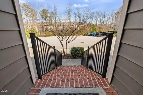 Exterior - 4033 Robious Ct, Cary, NC 27519 photo 2 of 11