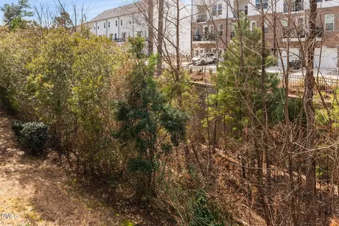 Exterior - 4033 Robious Ct, Cary, NC 27519 photo 7 of 11