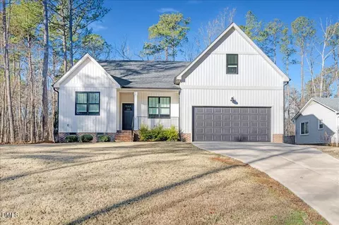 104 Shawnee Dr, Louisburg, NC 27549