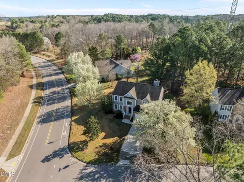 601 Crossing Dr, Durham, NC 27703 photo 43