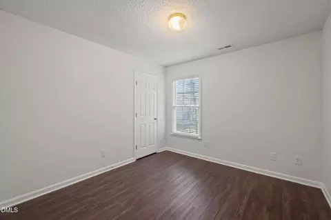 601 Crossing Dr, Durham, NC 27703 photo 26