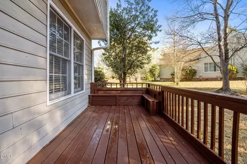 601 Crossing Dr, Durham, NC 27703 photo 40