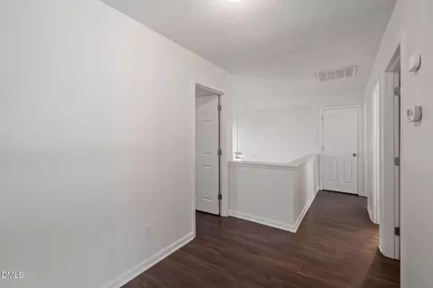 601 Crossing Dr, Durham, NC 27703 photo 21