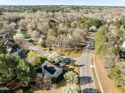 601 Crossing Dr, Durham, NC 27703 photo 45