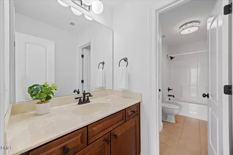 Bath - 5805 Clovis Ridge Dr, Wake Forest, NC 27587 photo 4 of 4