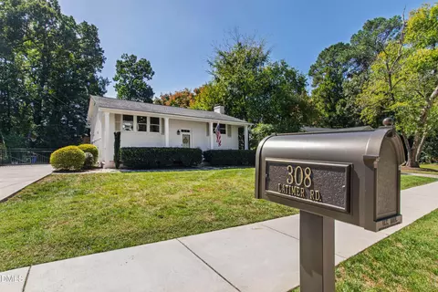 308 Latimer Rd, Raleigh, NC 27609